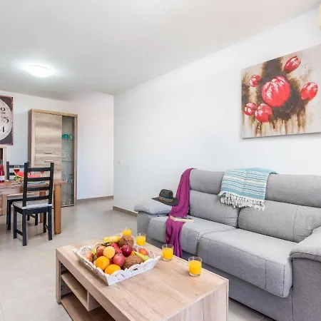 2m Parque La Reina Elegant View Апартаменты *