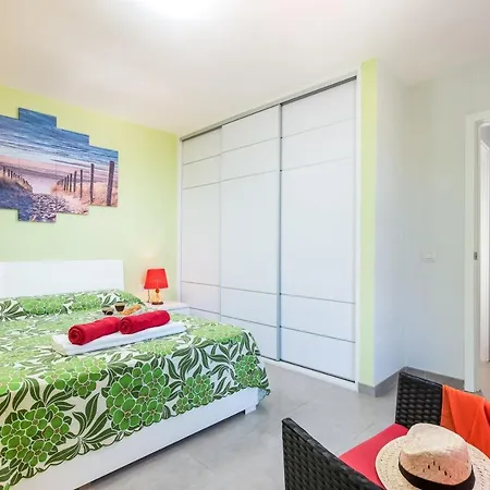 2m Parque La Reina Elegant View Appartement *