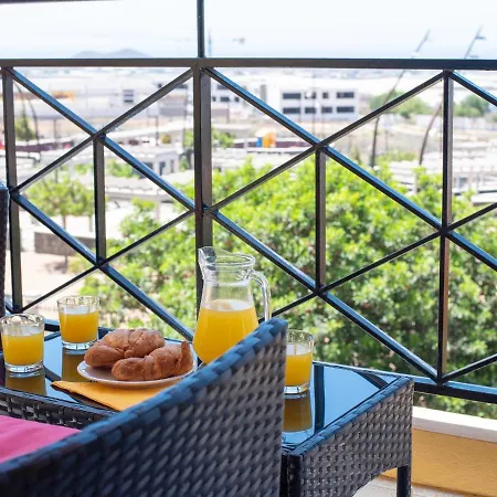 2m Parque La Reina Elegant View Apartment