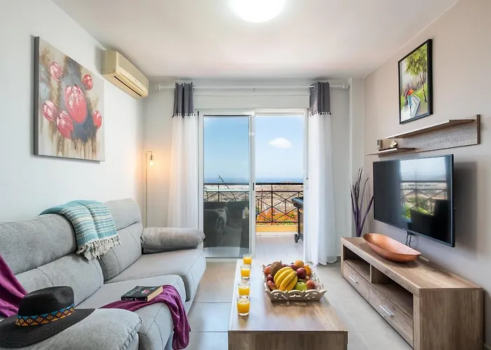 2m Parque La Reina Elegant View Apartman Arona